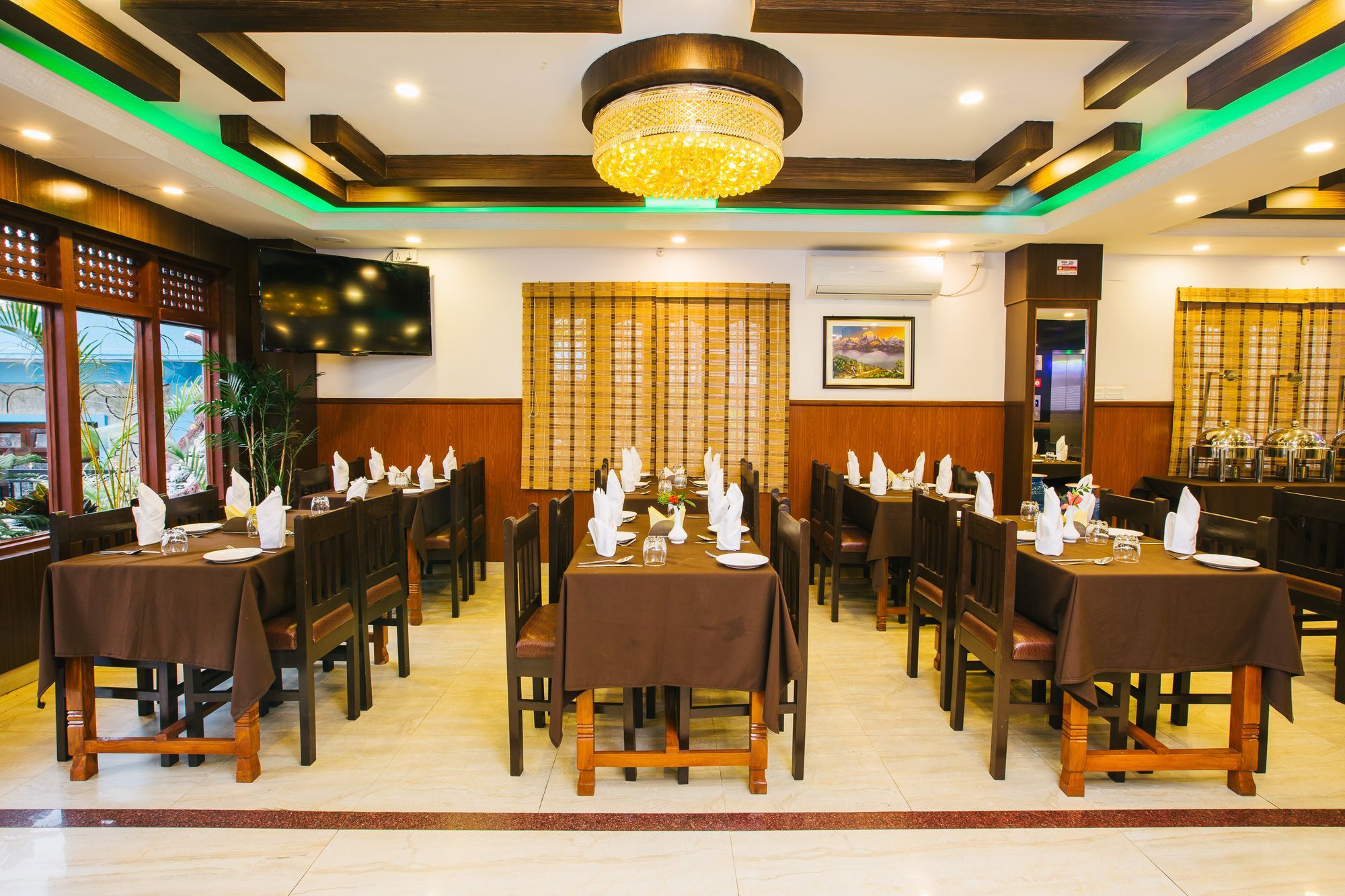 Hotel Romantica Pokhara Ngoại thất bức ảnh